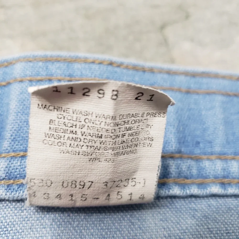 Vintage Levi's Jeans Mens 38x30 Blue 90s Denim Light Wash Brown Tag